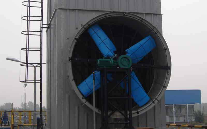 什么是鼓風(fēng)式冷卻塔? 什么是鼓風(fēng)式冷卻塔?