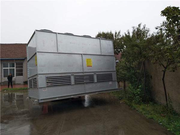 封閉式冷卻塔是如何實(shí)現(xiàn)供水的? 封閉式冷卻塔是如何實(shí)現(xiàn)供水的?